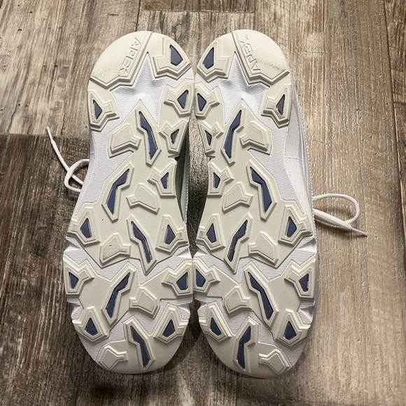 Men’s Apex White and Blue Lace-Up Sneakers Size 10.5 Wide - Picture 5 of 9